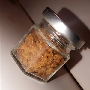 Honey Lip Scrub